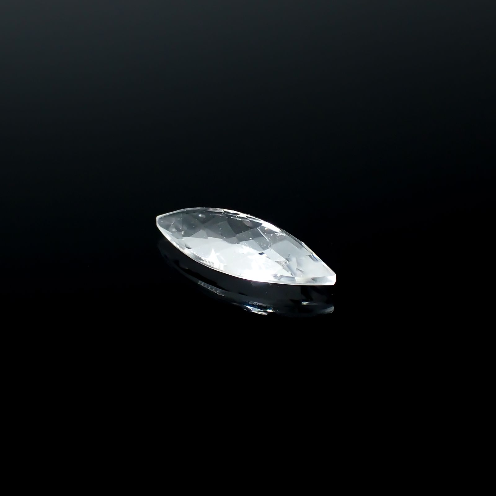 フェナカイト ブラジル産 2.28ct[240226280]15.5x6mm前後