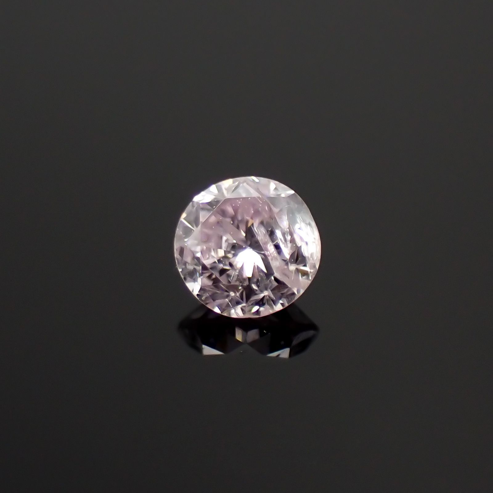 ピンクダイヤモンド(宝石名ダイアモンド I-1/VERY LIGHT PURPLISH PINK) 0.149ct ソ付(CGL)[230120132]3.19x3.26mm前後