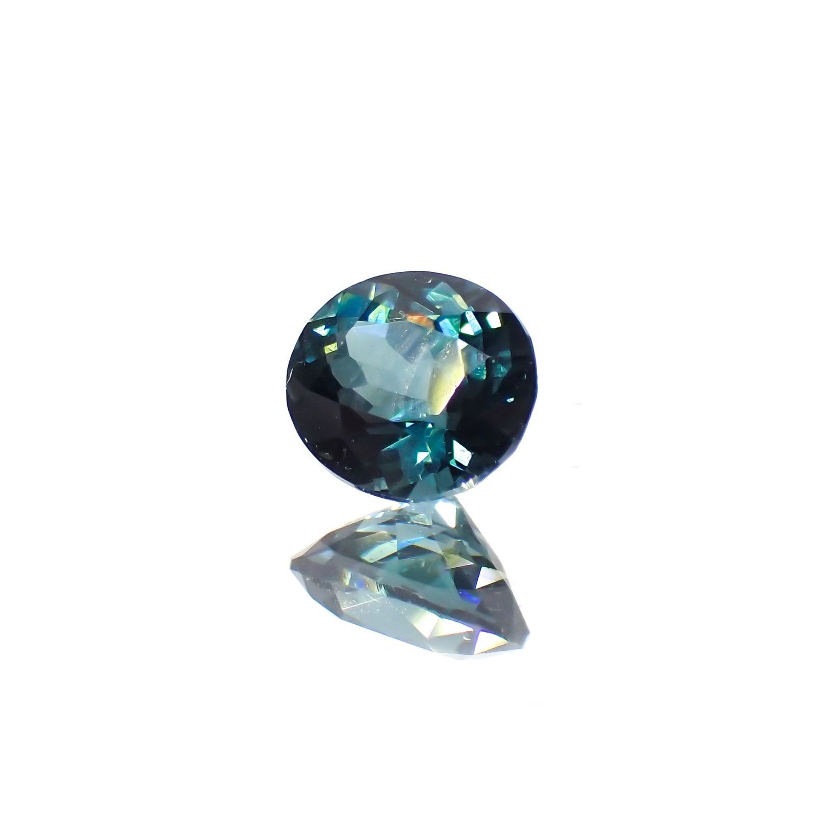 ブルートルマリン(宝石名トルマリン)アフガニスタン産 0.46ct 識別済[250115313]5.2x4.6mm前後