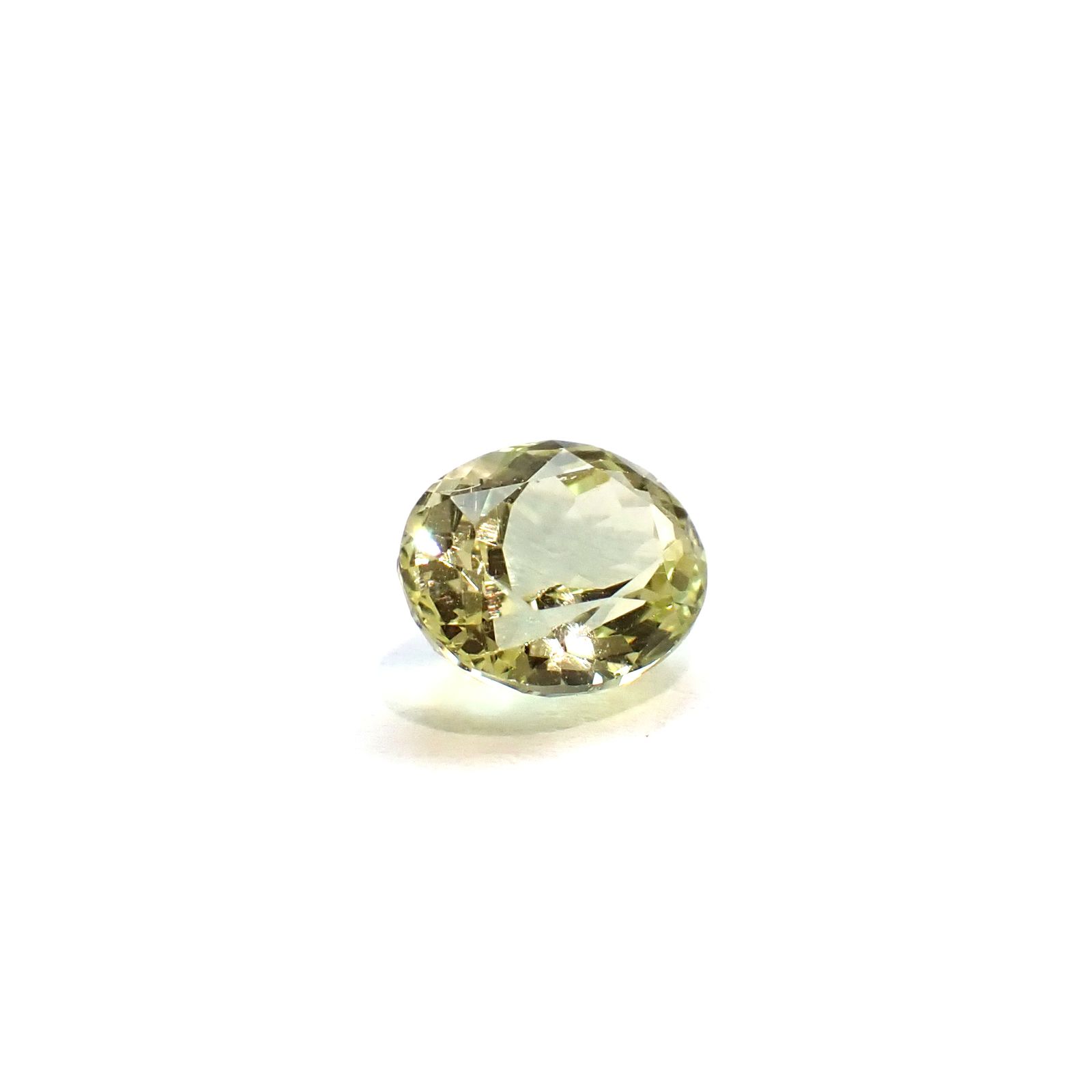 イエローアパタイト メキシコ産 1.16ct / 7x5.6mm前後 [260632464]