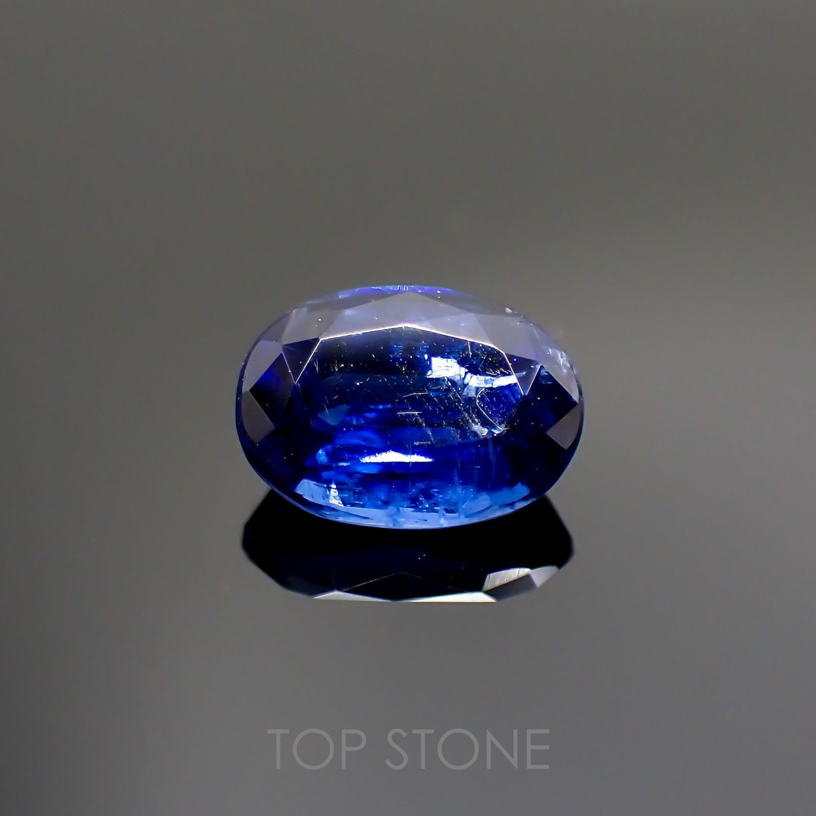 カイヤナイト(宝石名カイヤナイト) ネパール産 1.11ct 識別済[20095282]7.1×5.2mm前後
