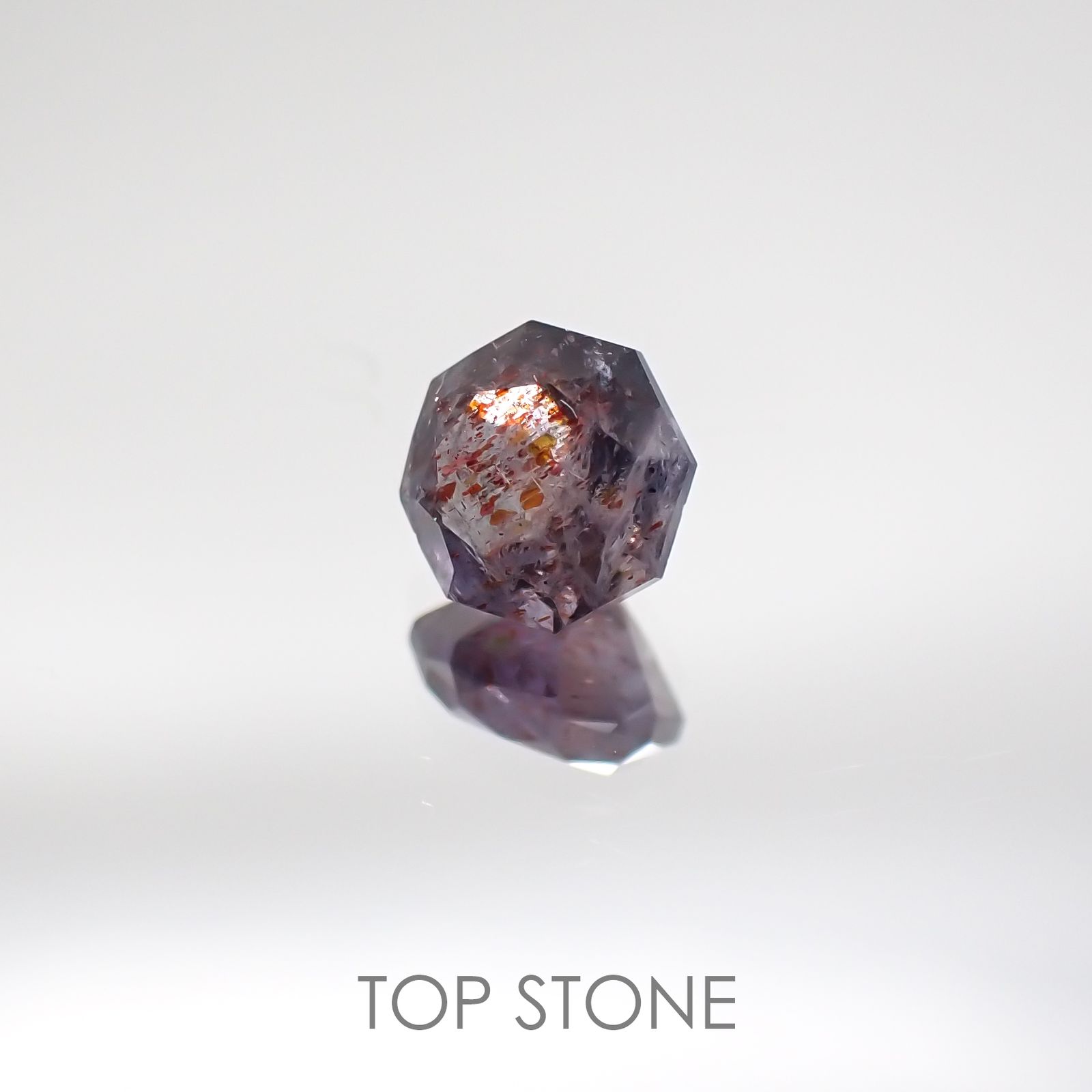◇オクタゴンカット◇ブラッドショットアイオライトSA インド産 ルース 0.27ct[210610990]4×4mm前後