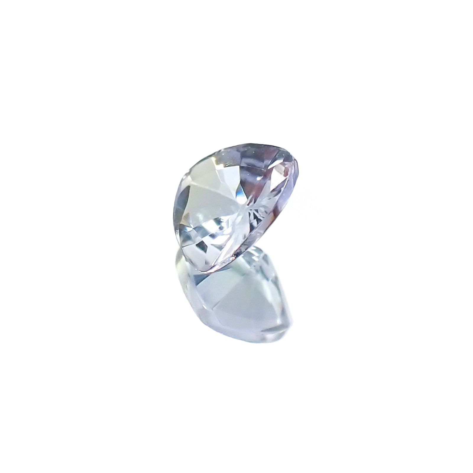 バイカラータンザナイト 非加熱(宝石名バイカラー・タンザナイト)タンザニア産 識別済 0.39ct / 5.1x5.1mm前後 [231023959]