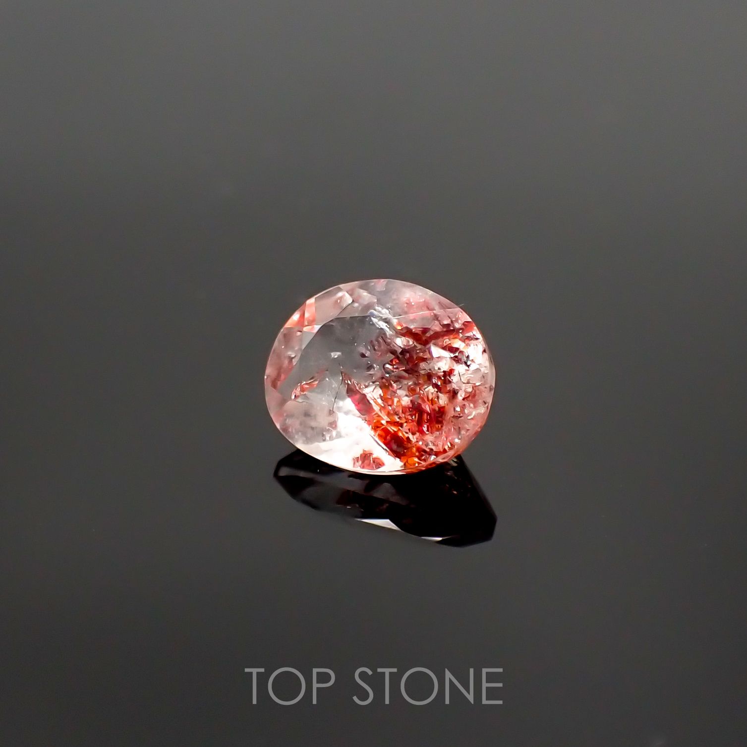 ファイヤークォーツ ナイジェリア産 ルース 1.4ct[210410203]8.3×6.8mm前後
