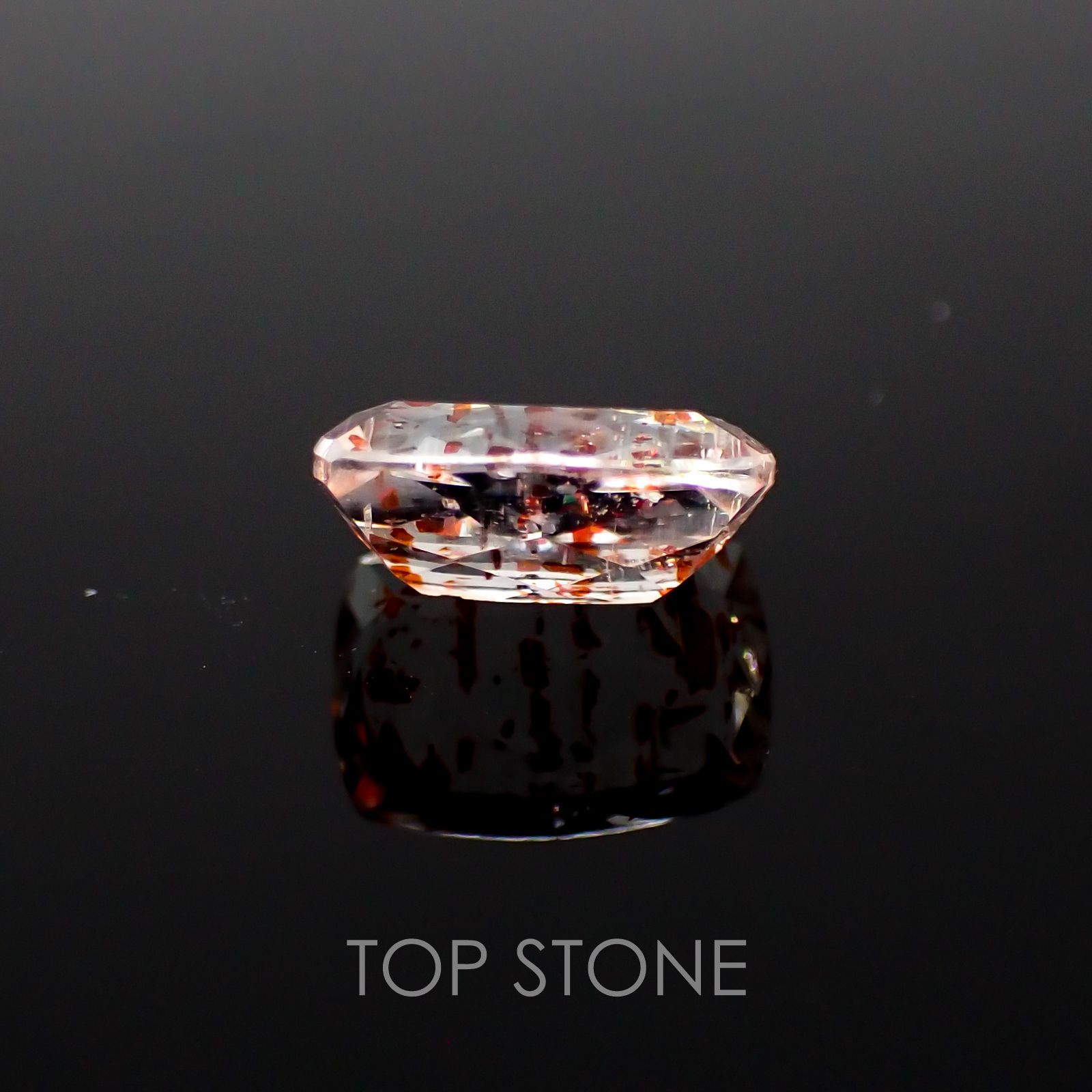 イリュージョンサンストーン タンザニア産 ルース 1.99ct[210310196]9.2×7.4mm前後