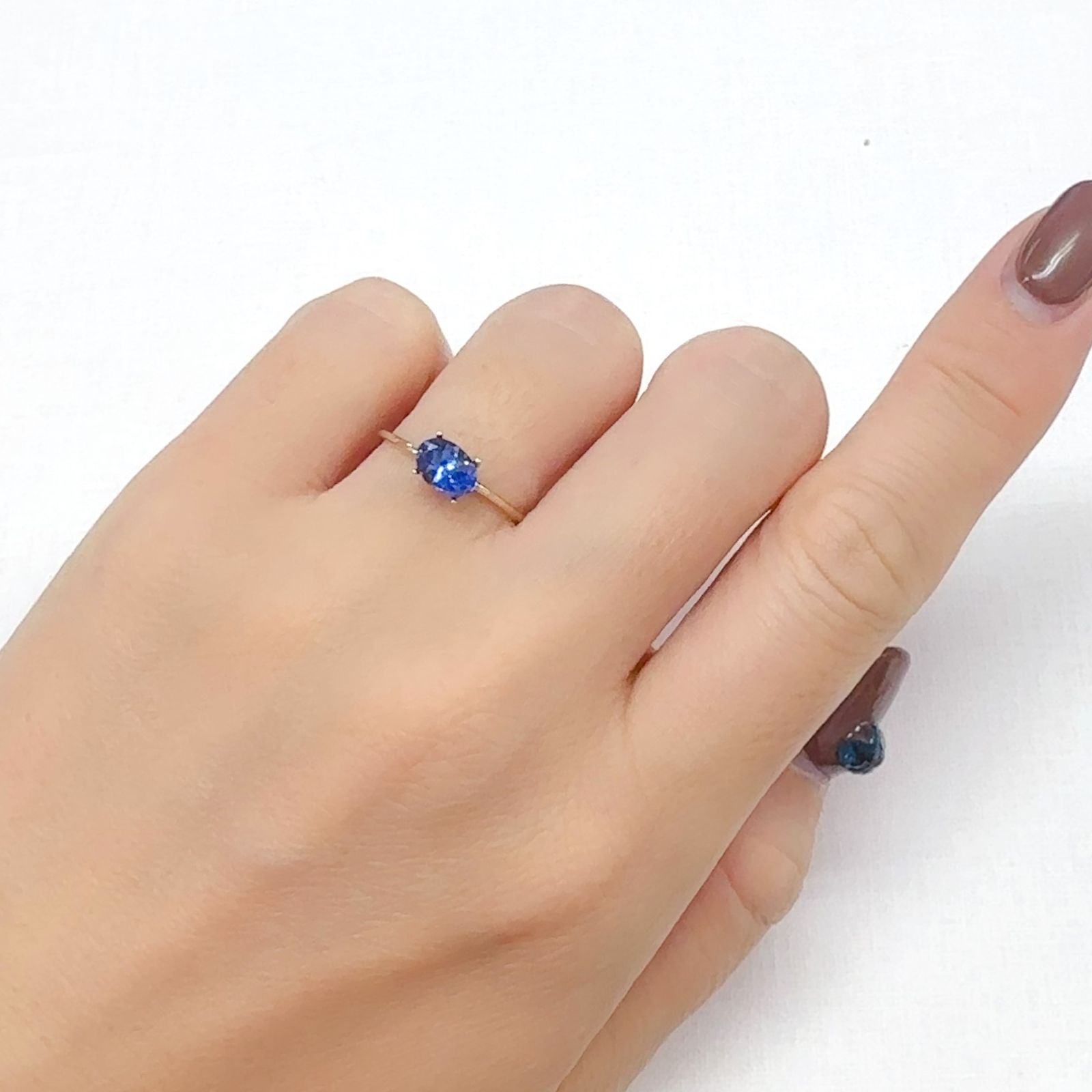 タンザナイト(宝石名タンザナイト)タンザニア産 0.74ct 識別済[240627892]6.7x4.5mm前後