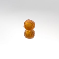 スペサルティンガーネット マンダリンオレンジカラー 原石(宝石名ガーネット)タンザニア産 1.14ct 識別済[231023938]5.3x4.9mm前後
