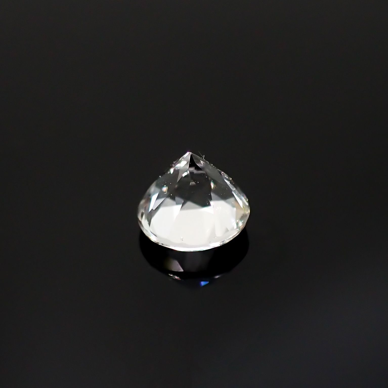 アクロアイト(宝石名トルマリン)ナイジェリア産 0.52ct 識別済[220616246]4.9x4.8mm前後