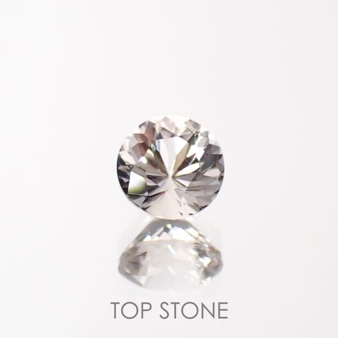 サニディン(宝石名サニディン)ドイツ産 0.21ct 識別済[221018943]3.9x3.8mm前後