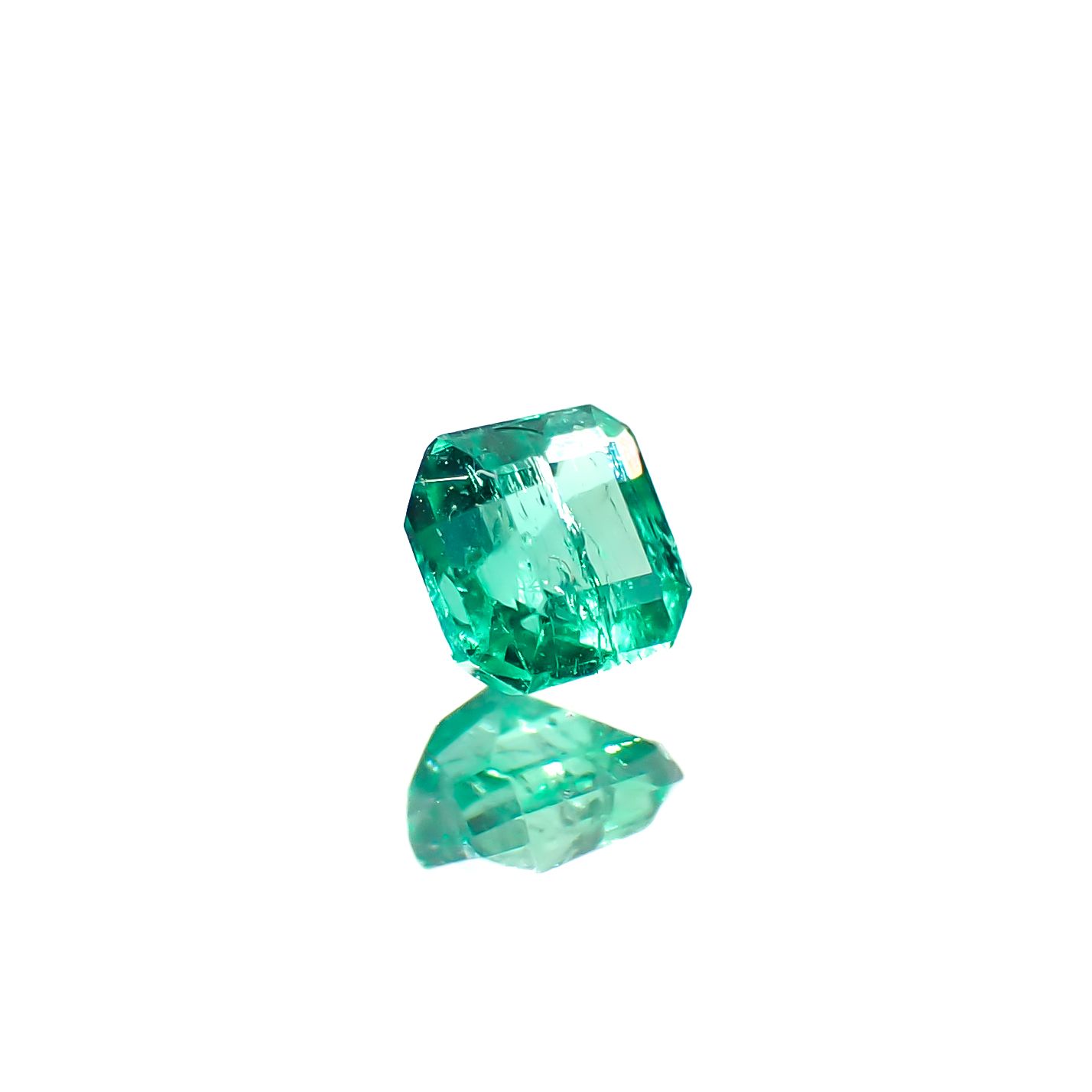 エメラルド コロンビア産 0.12ct[240627900]2.8x2.6mm前後