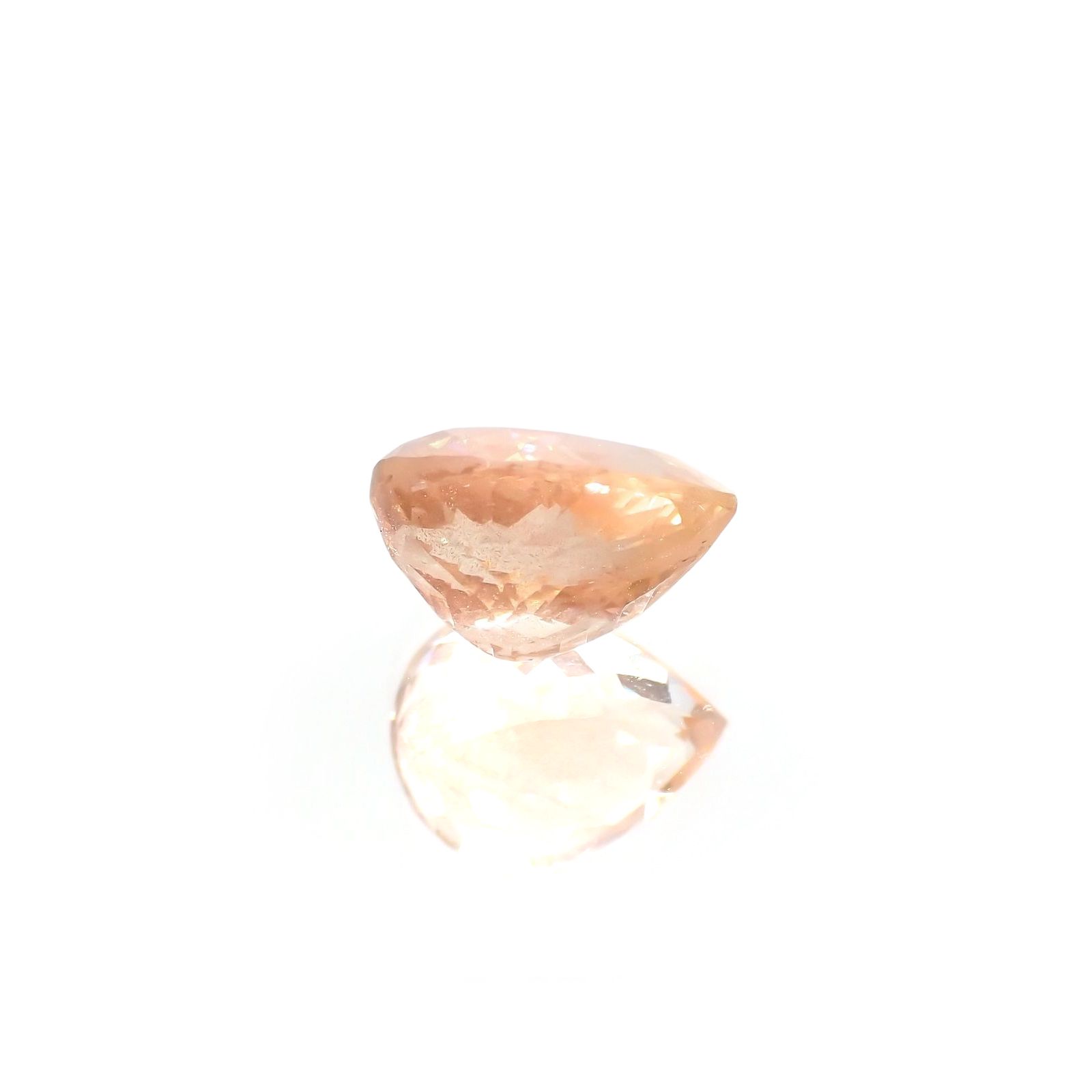 オレゴンサンストーン(宝石名ラブラドライト)アメリカ・オレゴン州産 識別済 2.52ct / 9.9x7.8mm前後 [220114656]
