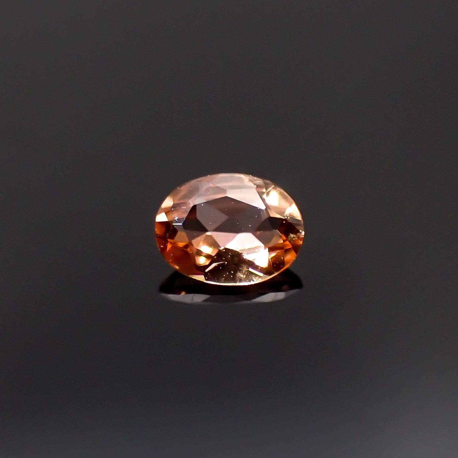 インペリアルトパーズ ブラジル産 0.15ct[231224861]4x3mm前後