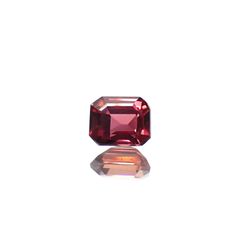 バーガンディーサファイア(宝石名サファイア)タンザニア産 0.29ct 識別済[240226290]3.8x3mm前後