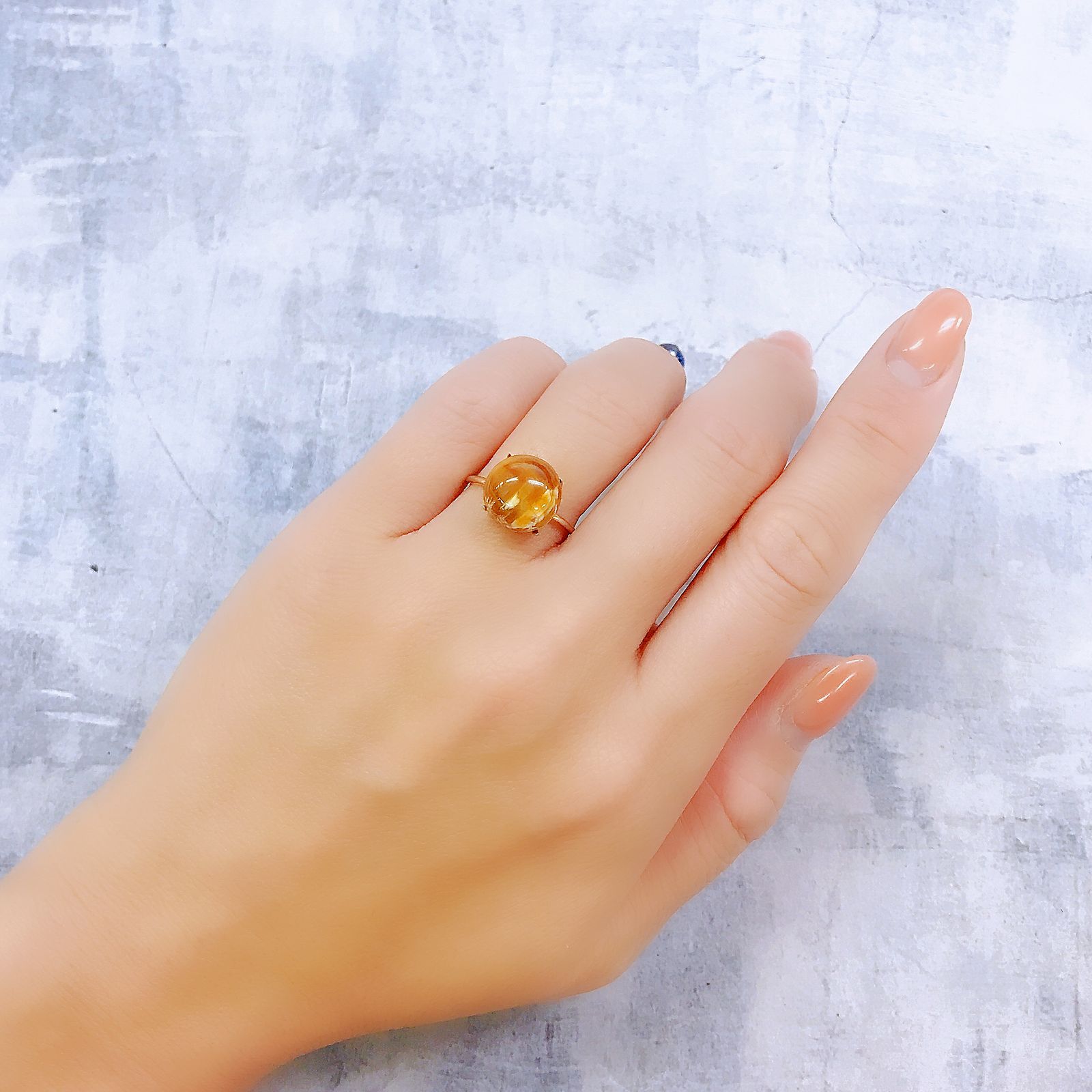 オパールキャッツアイ ブラジル・バイーア州産 3.84ct[220917852]10.7x10.7mm前後
