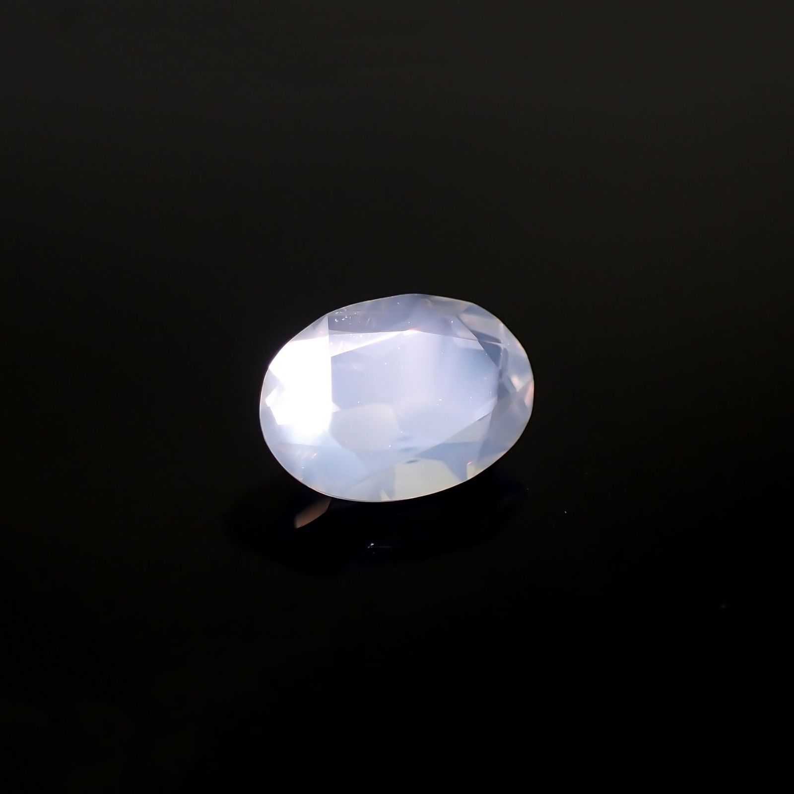 ムーンストーン(宝石名ムーンストーン)インド/スリランカ産 0.67ct 識別済[211113672]7.1x5mm前後