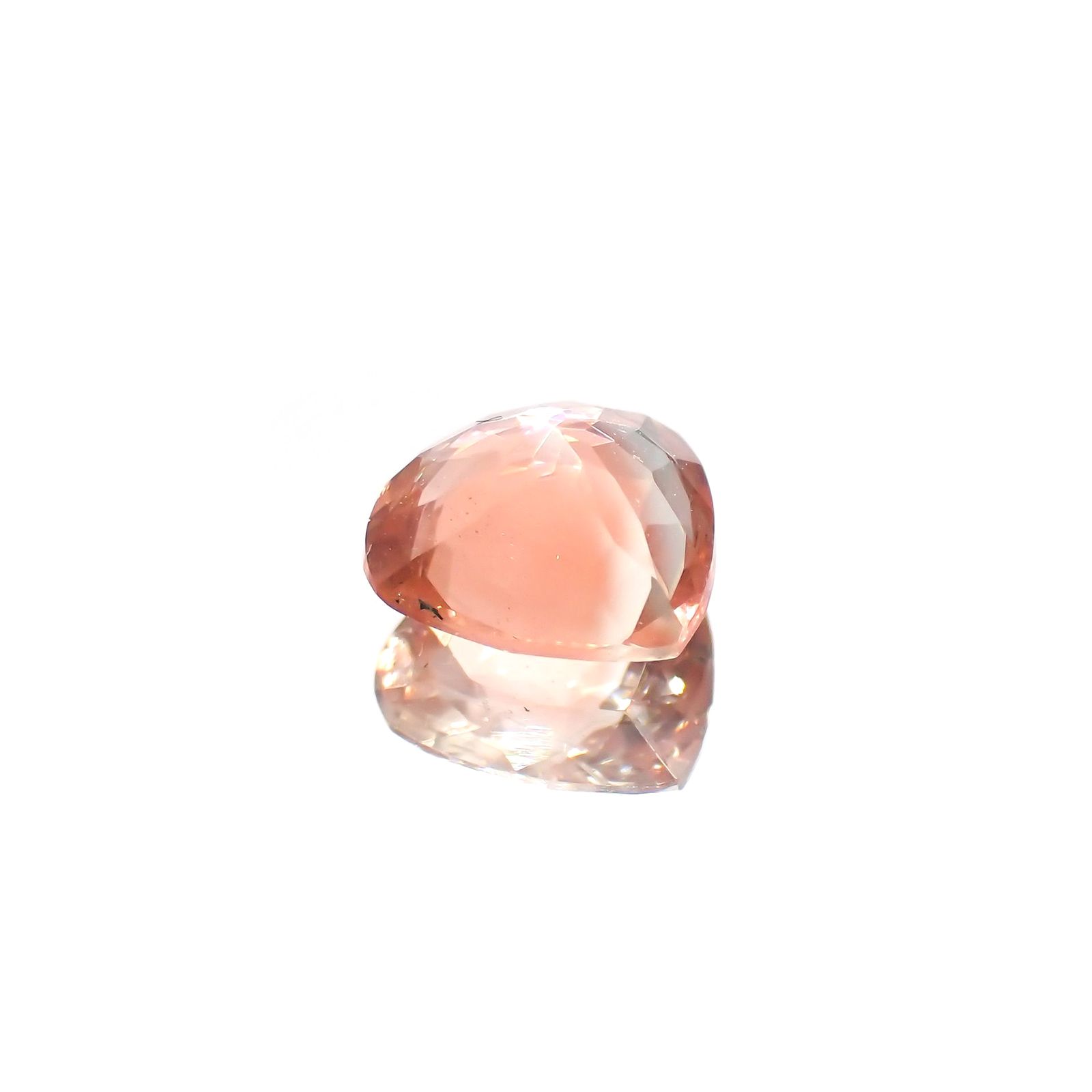 オレゴンサンストーン(宝石名ラブラドライト)アメリカ・オレゴン州産 識別済 0.86ct / 7x6.9mm前後 [220113876]