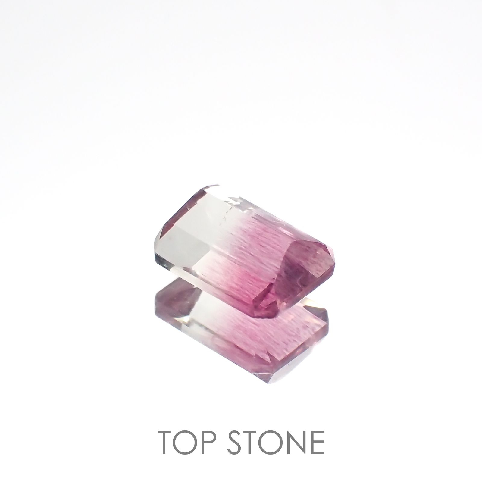 バイカラーフローライト 中国産 1.92ct[220917988]8x6mm前後