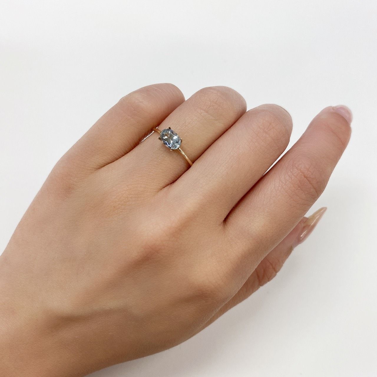 アベンチュリンアクアマリン ブラジル産 ルース 0.65ct[210611296]6.8×4.7mm前後