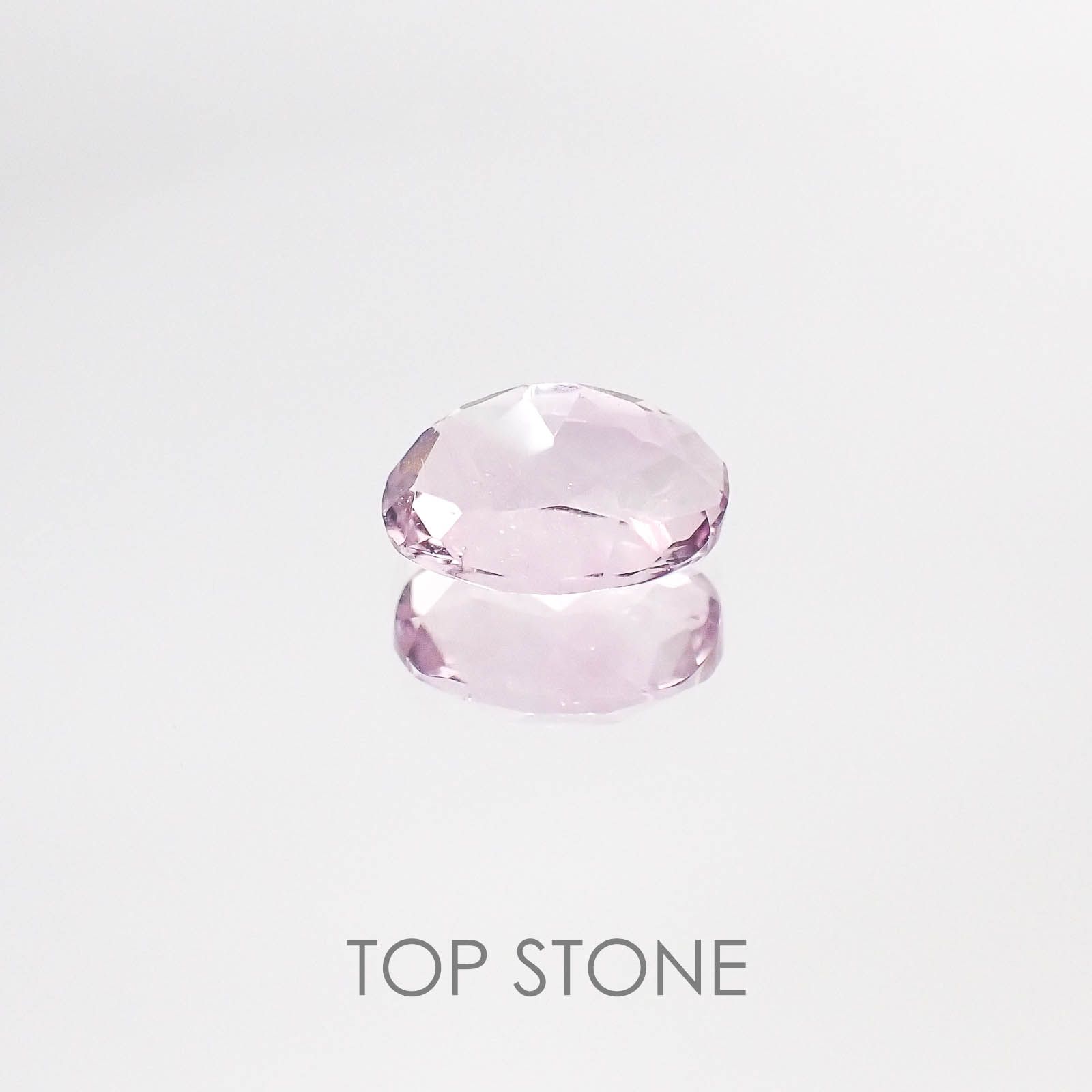 ピンクフローライト ブラジル産 ルース 1.52ct[20084745]7.9×6.1mm前後