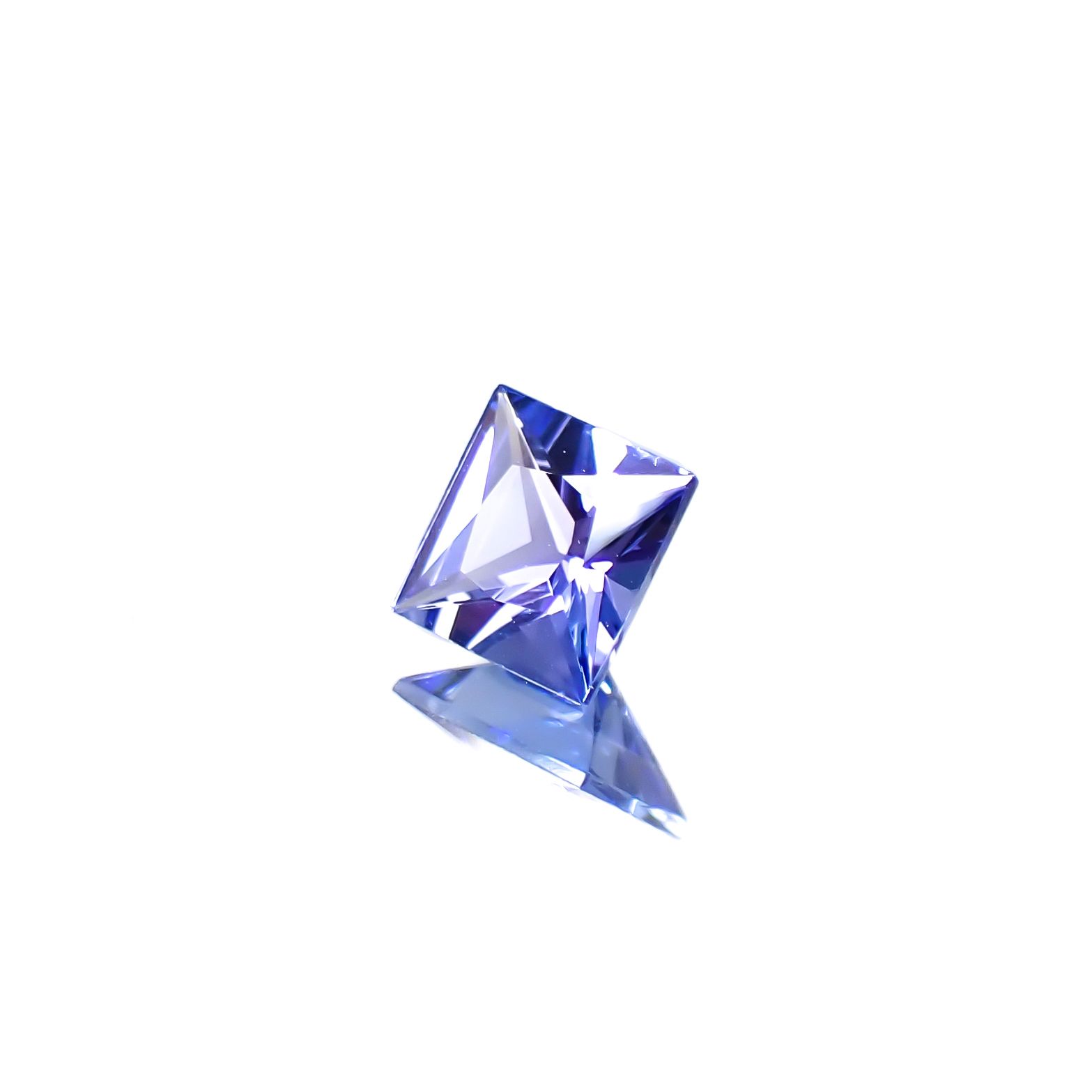 ◇プリンセスカット◇タンザナイト(宝石名タンザナイト)タンザニア産 0.60ct 識別済[250330001]5x5mm前後