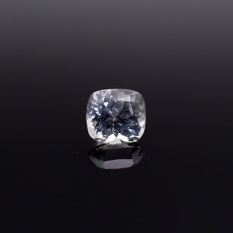 シルバーアパタイト フルオレッセンス アフリカ産 識別済 1.41ct / 6.8x6.4mm前後 [260632515]