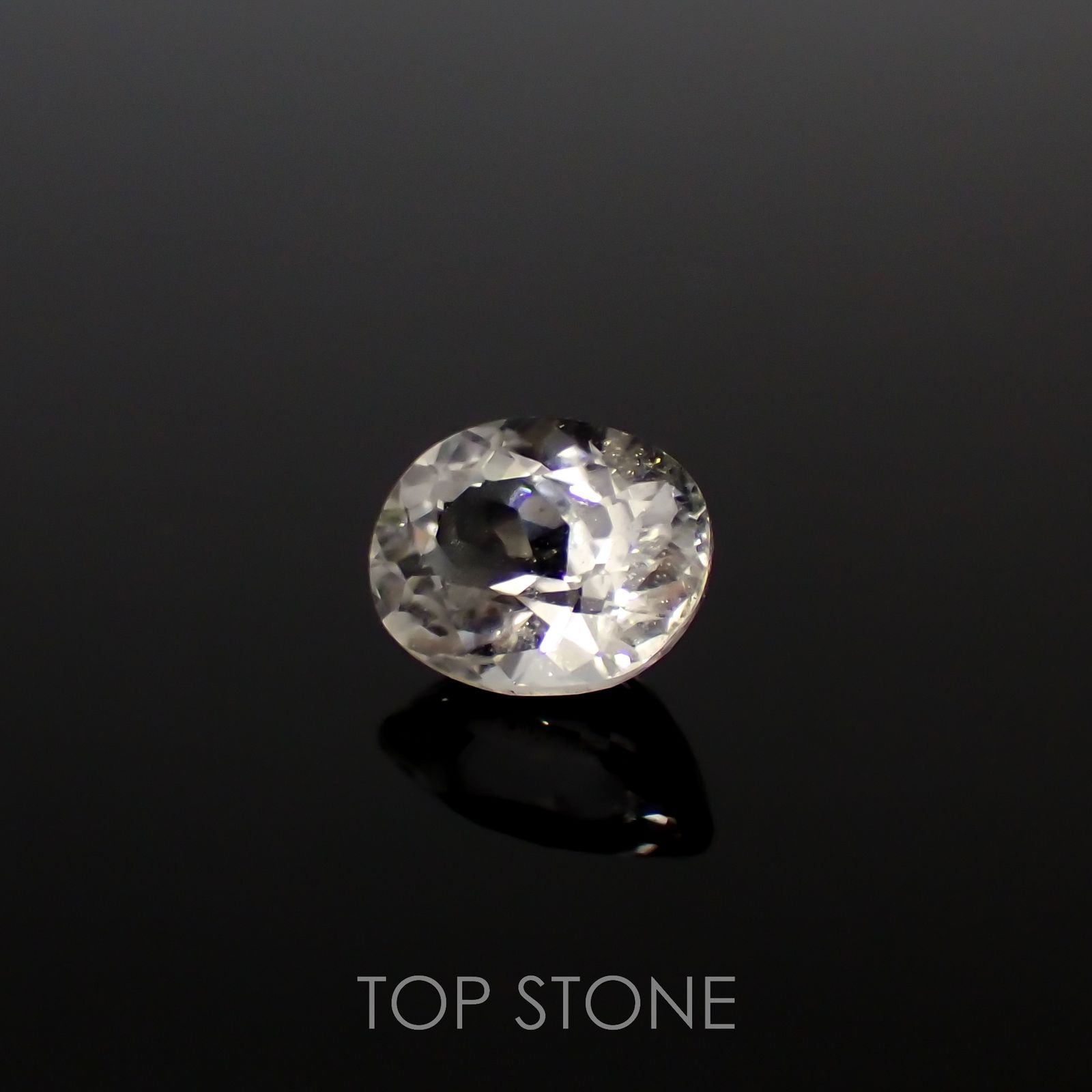 フェナカイト(宝石名フェナカイト)ロシア産 1.33ct 識別済[220515732]7.8x6.2mm前後
