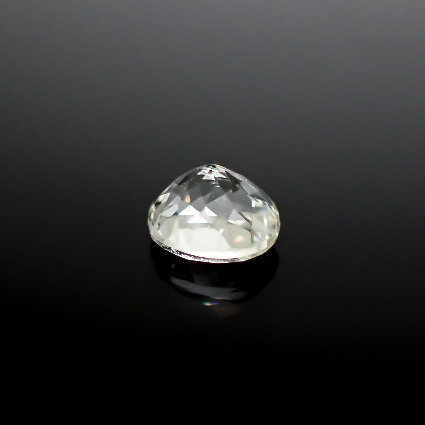 リューコガーネット ビルマ産 0.51ct [241229414]4.8x4.1mm前後