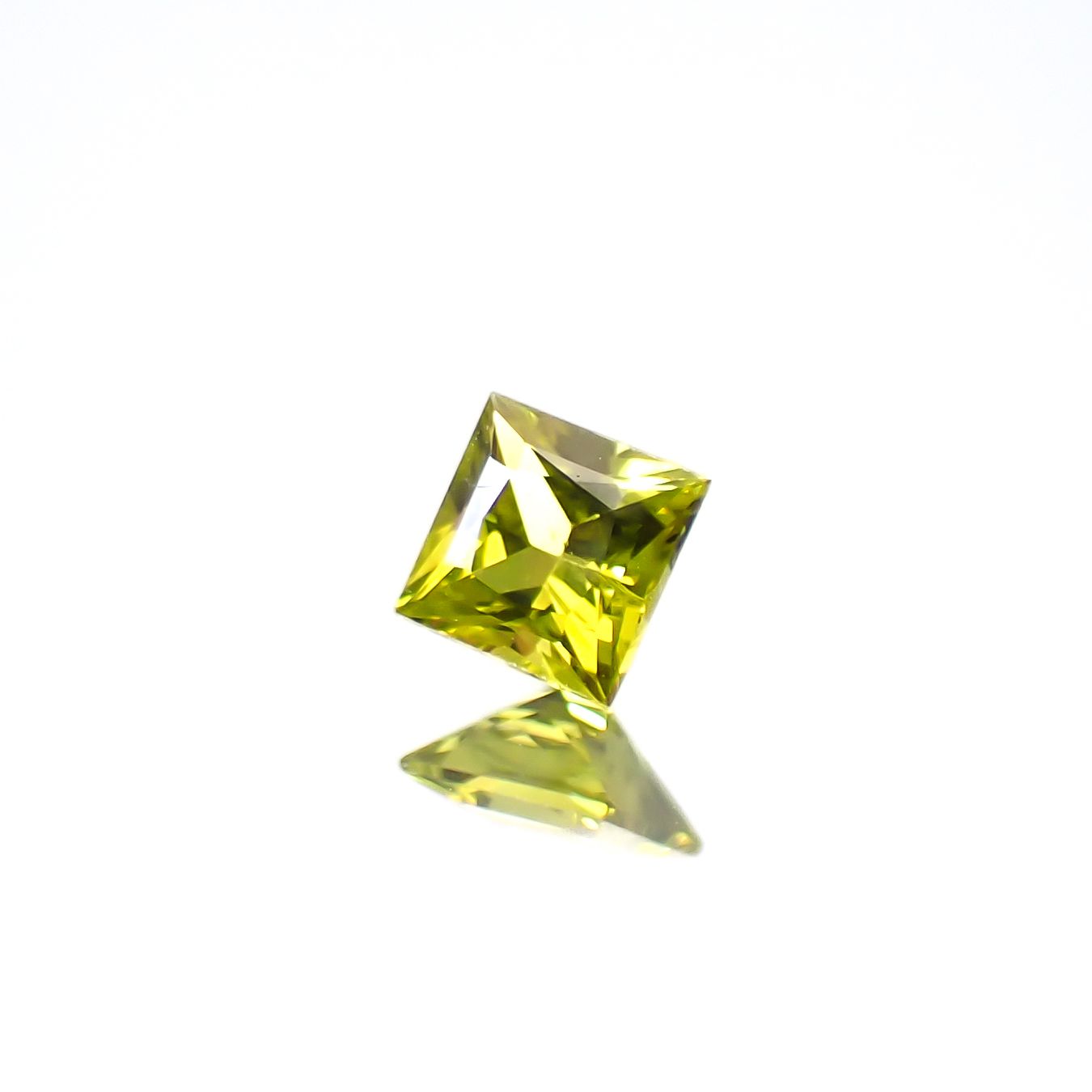 ◇プリンセスカット◇クリソベリル スリランカ/マダガスカル産 0.26ct [250330007]3.4x3.4mm前後