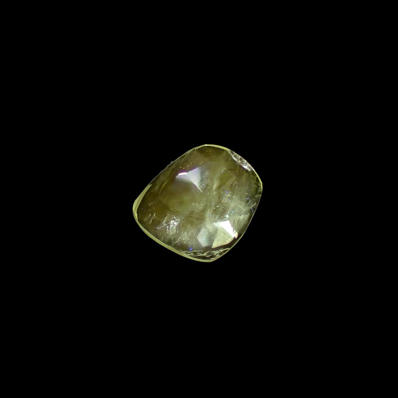 ◇ローズカット◇バナジウムコーネルピン(宝石名コーネルピン)タンザニア・タンガ州産 0.82ct 識別済[220115547]6.4x5.7mm前後