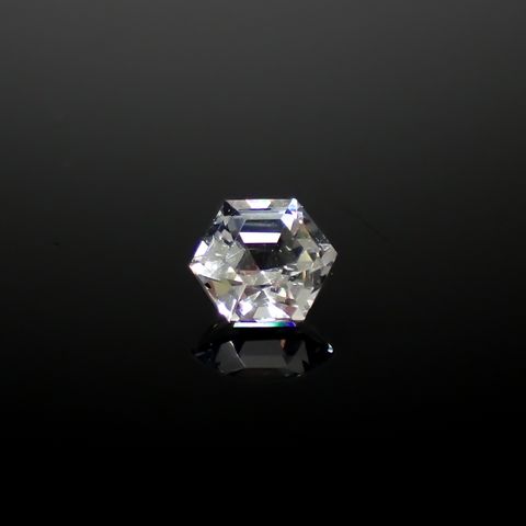 ◇ヘキサゴンカット◇レムリアンシードクリスタル(保証シール付き) ブラジル産 0.83ct[240326839]5.9x5.8mm前後