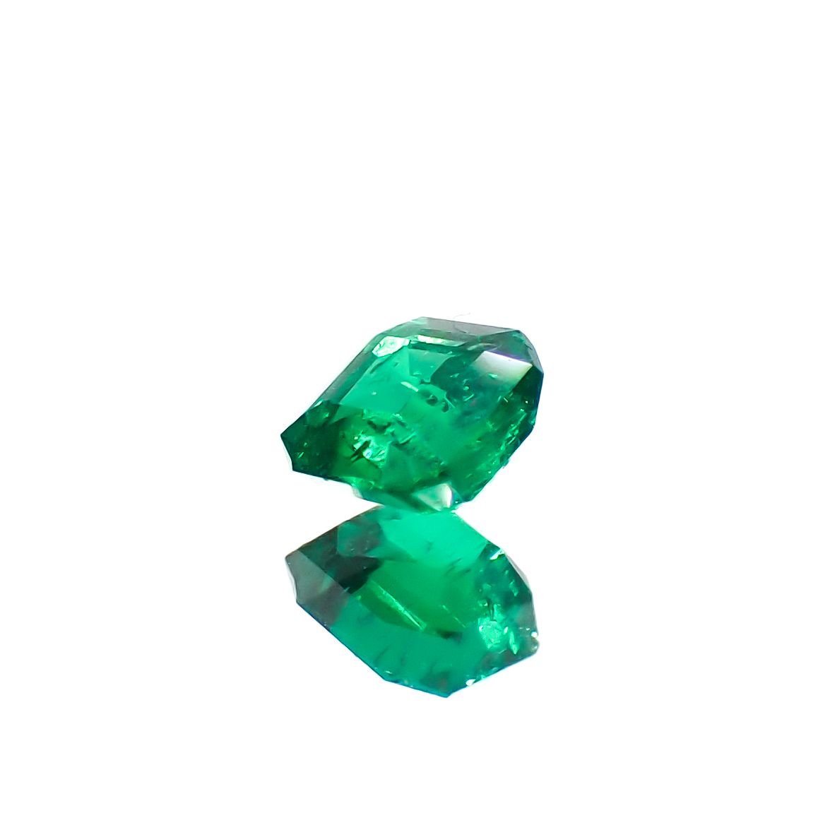 エメラルド コロンビア産 0.16ct[240427236]3.3x3.3mm前後