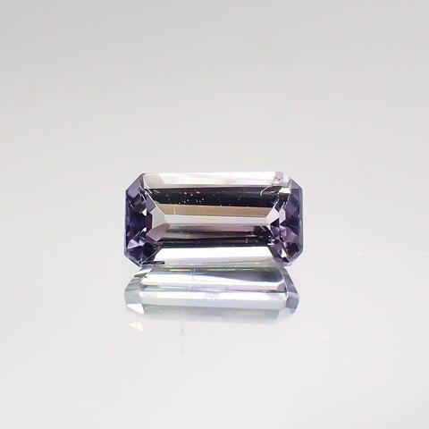 バイカラータンザナイト(宝石名バイカラー・ゾイサイト) タンザニア産 0.487ct ソ付(彩珠)[210711583]6.2×3.2mm前後