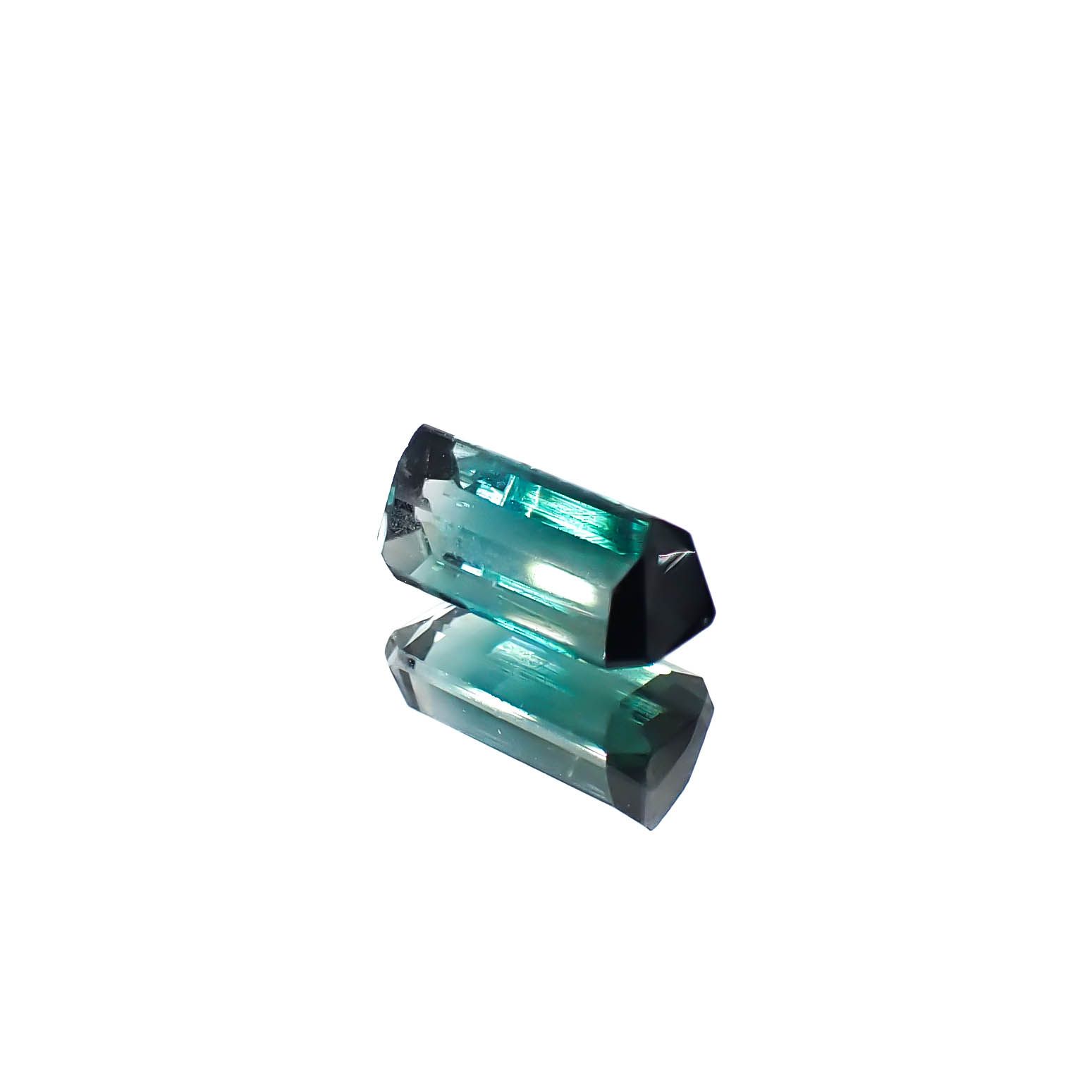 バイカラートルマリン アフガニスタン産 0.78ct [250730928]7.1x3.4mm前後