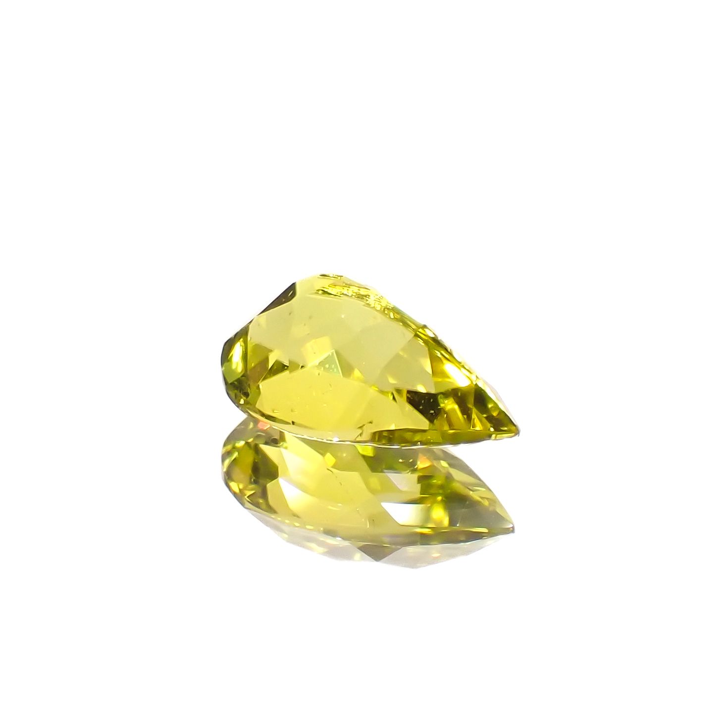 カナリートルマリン ザンビア・カナリー鉱山産 0.84ct[230823139]7.8x5mm前後