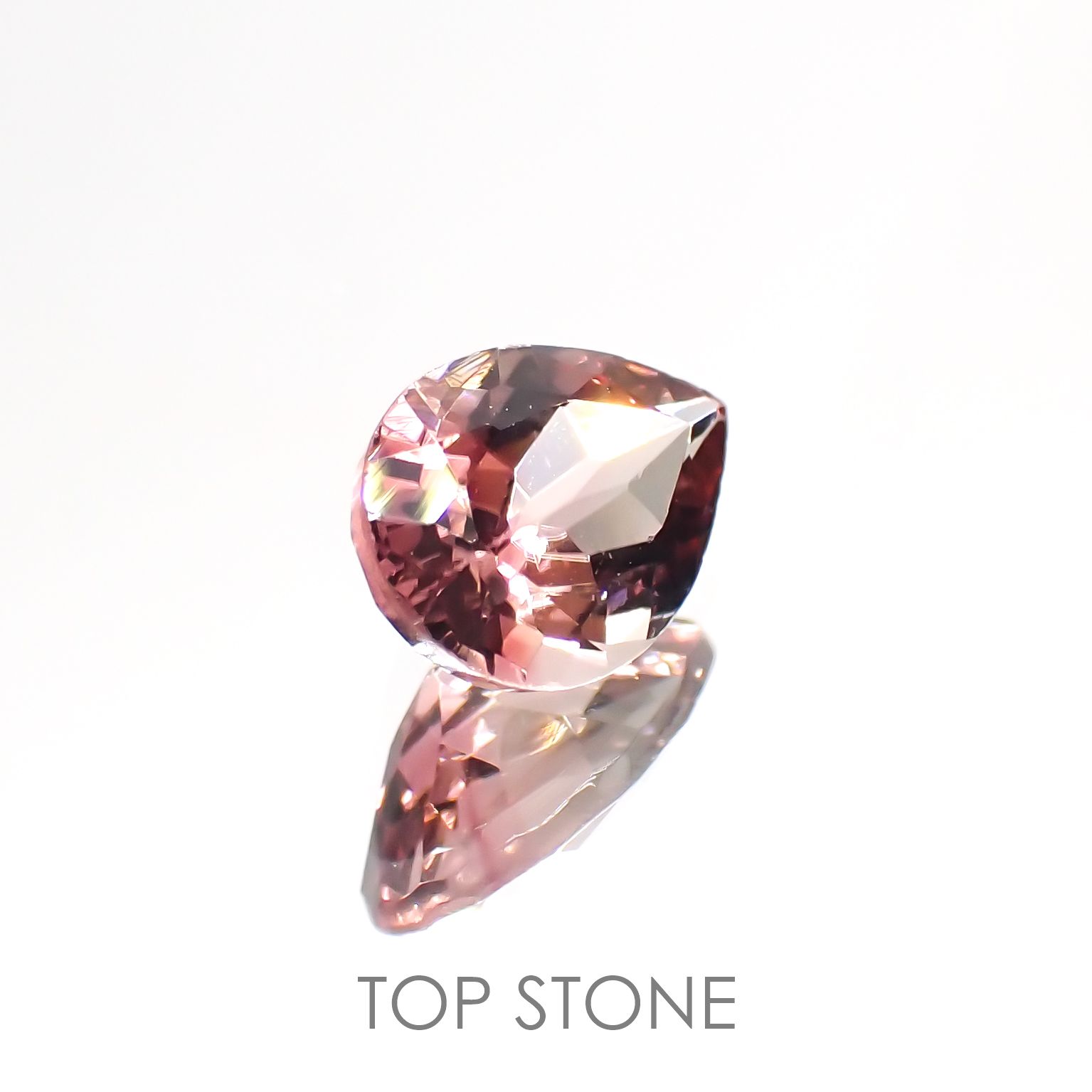 バイカラートルマリン(宝石名バイカラー・トルマリン) コンゴ民主共和国産 1.274ct ソ付(彩珠)[211013604]9×6.1mm前後