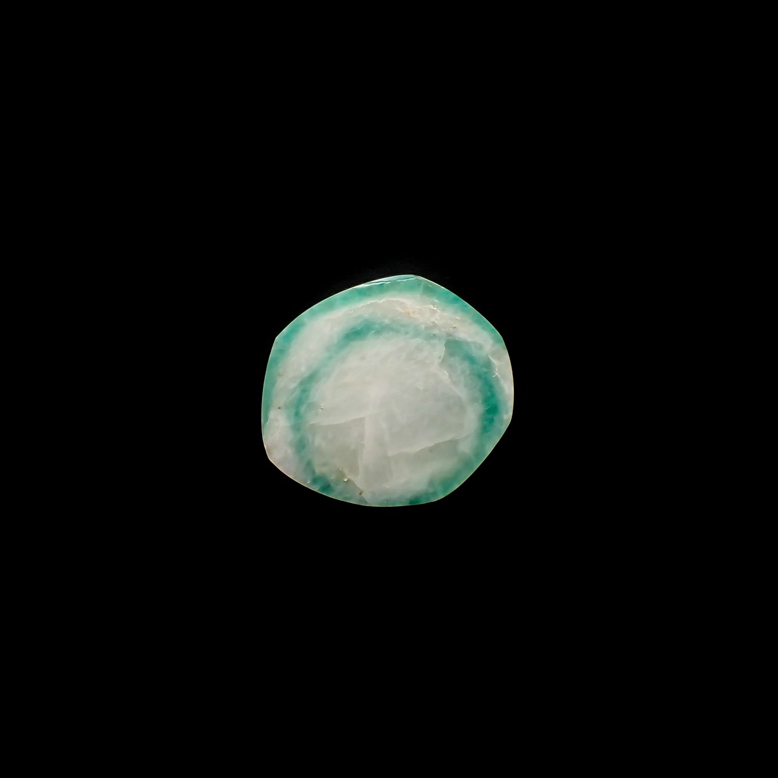 メロンベリル(宝石名ベリル)ブラジル産 10.28ct 識別済[230421722]21.5x18.9mm前後