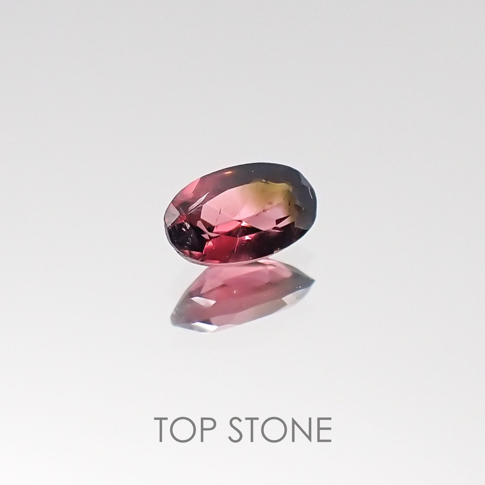 バイカラートルマリン(宝石名バイカラー・トルマリン) ブラジル産 0.25ct 識別済[20095673]5.2×3.1mm前後