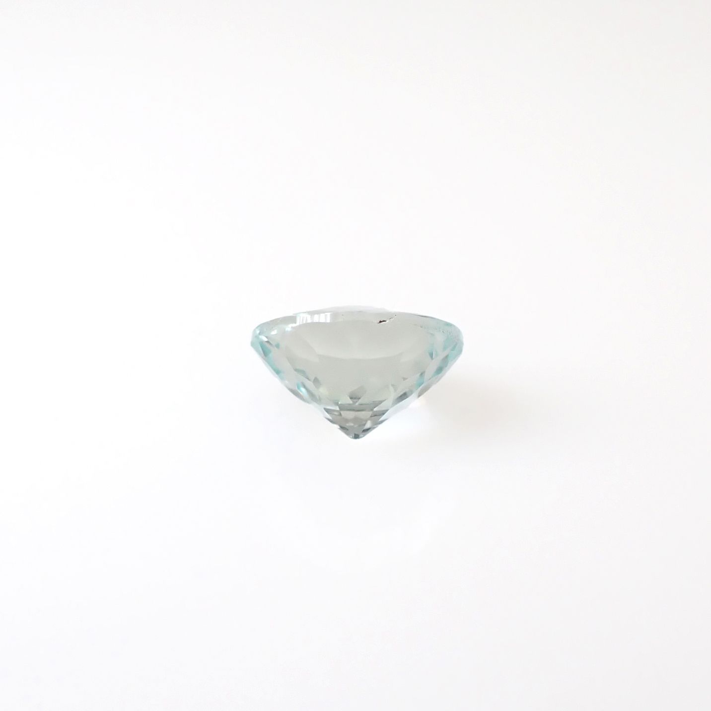 モンテブラサイト(宝石名モンテブラサイト)マダガスカル産 0.83ct 識別済[241229660]6.3x6.3mm前後