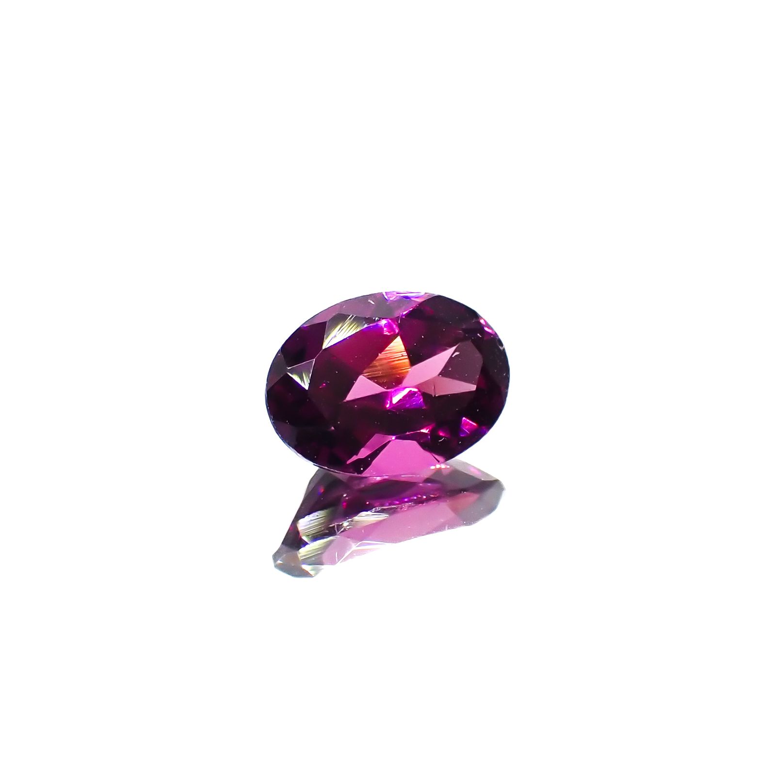 グレープガーネット ブラジル産 0.99ct[230823172]7.2x5mm前後