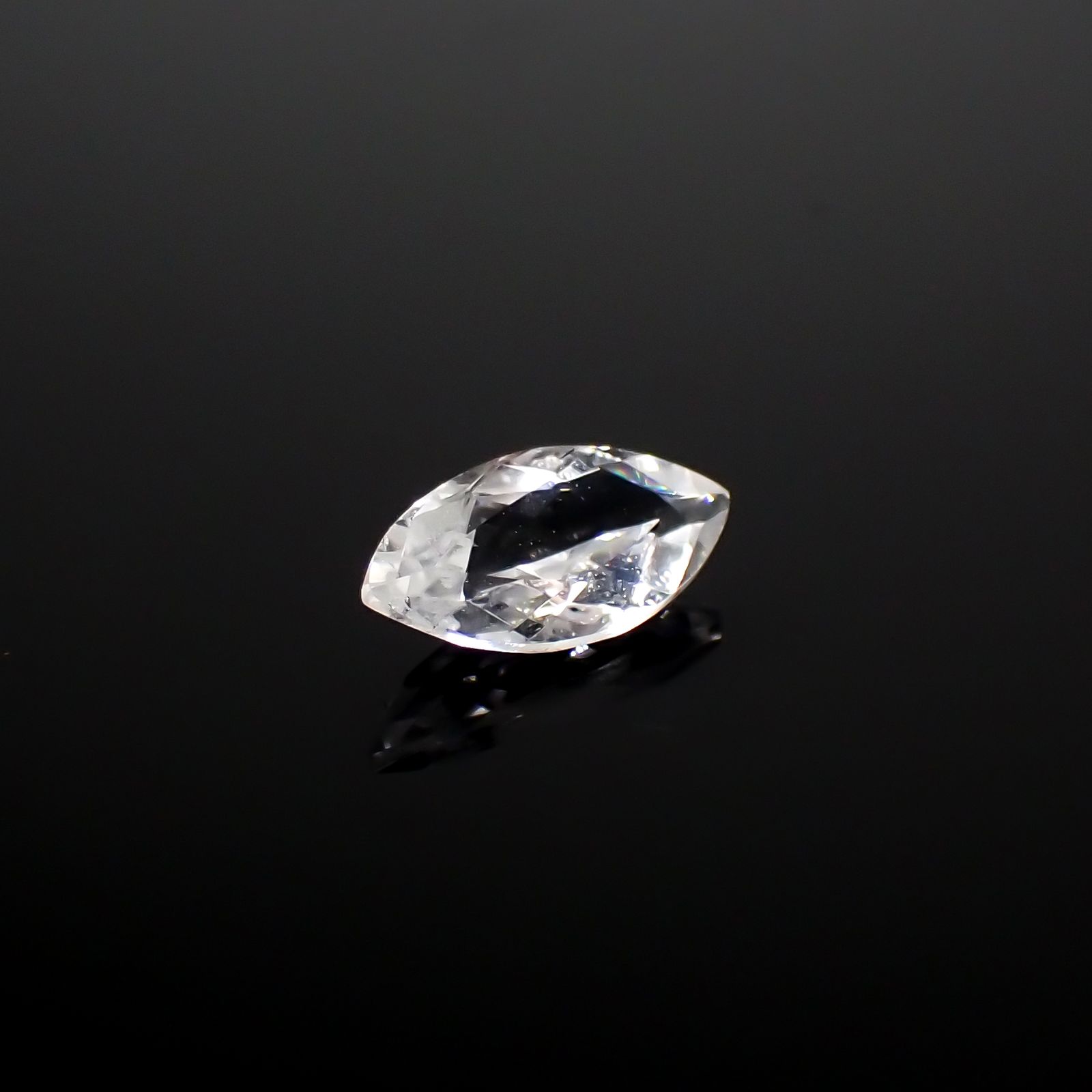 フェナカイト ブラジル産 0.54ct[240226270]8.3x4mm前後