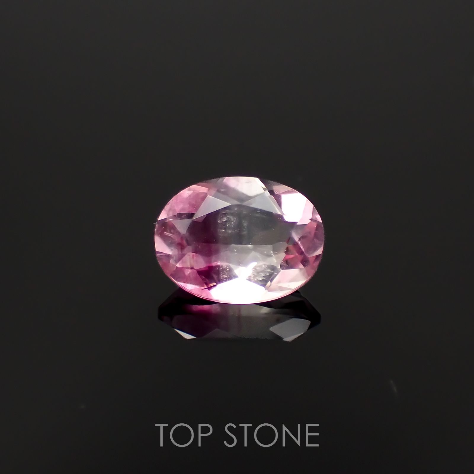 バイカラーフローライト 中国産 1.37ct[230120175]8.1x6.1mm前後