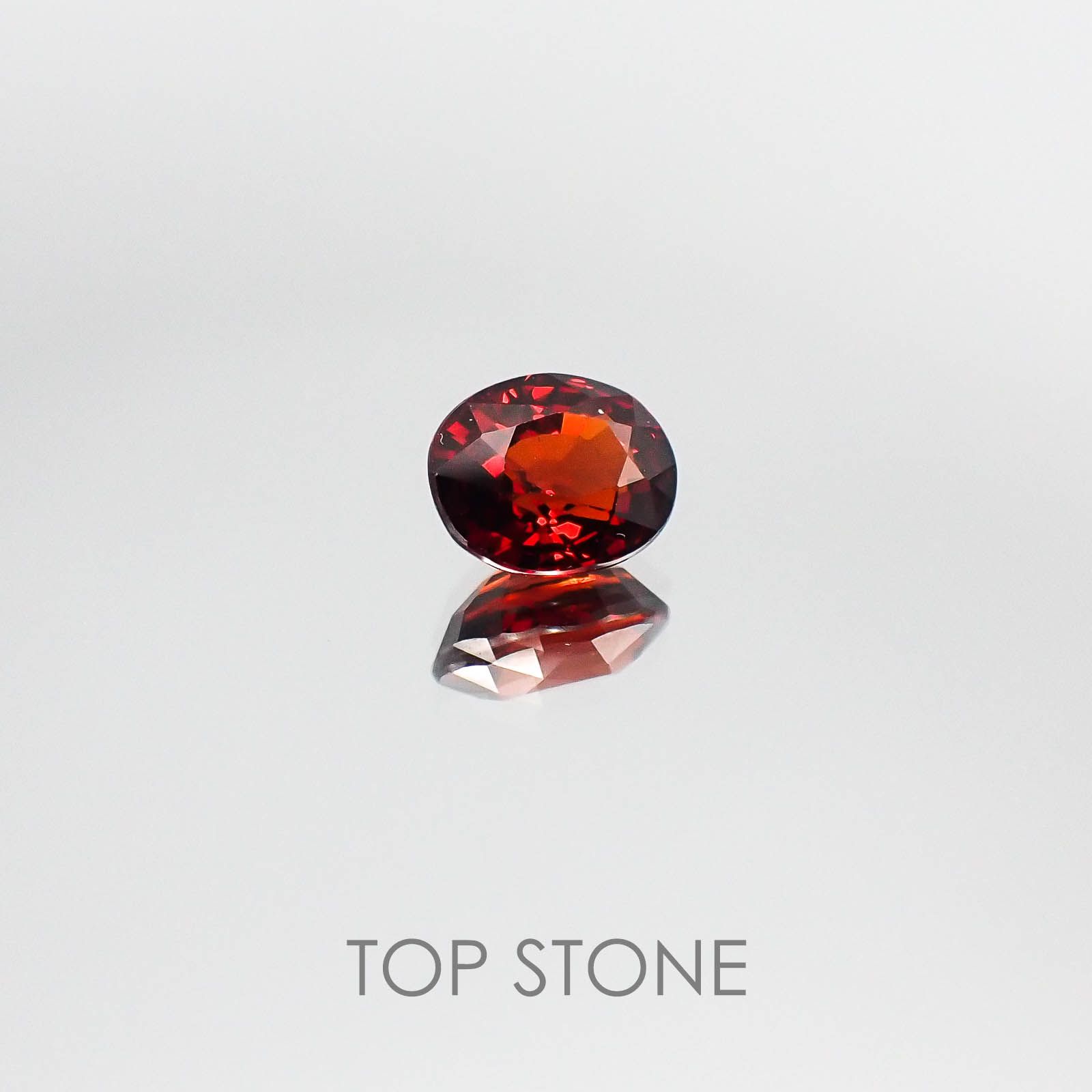 スペサルティンアルマンディンガーネット マダガスカル産 ルース 1.93ct[20073698]7.6×6.3mm前後