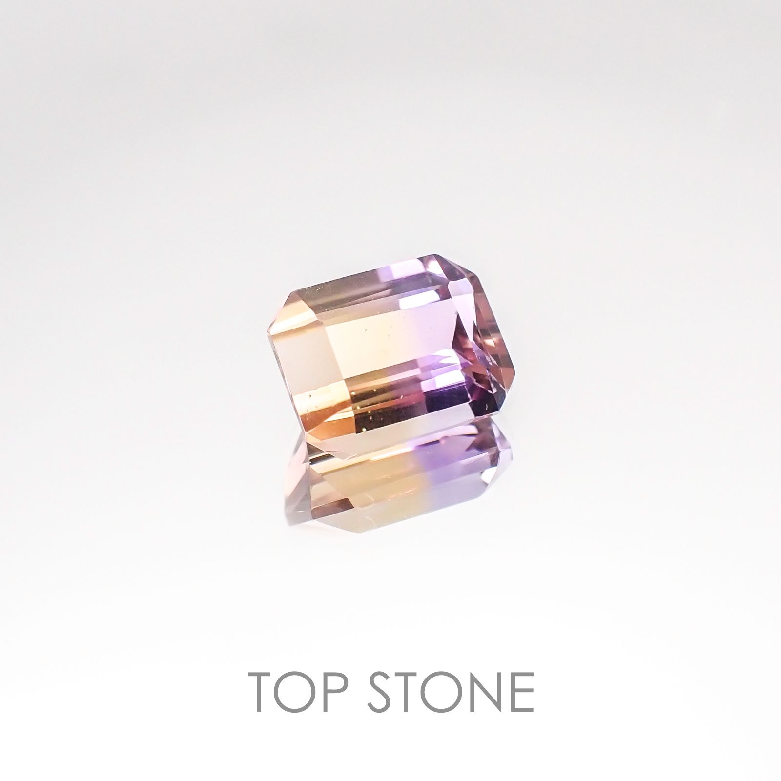 アメトリン ブラジル産 ルース 2.28ct[20106898]8.9×6.8mm前後