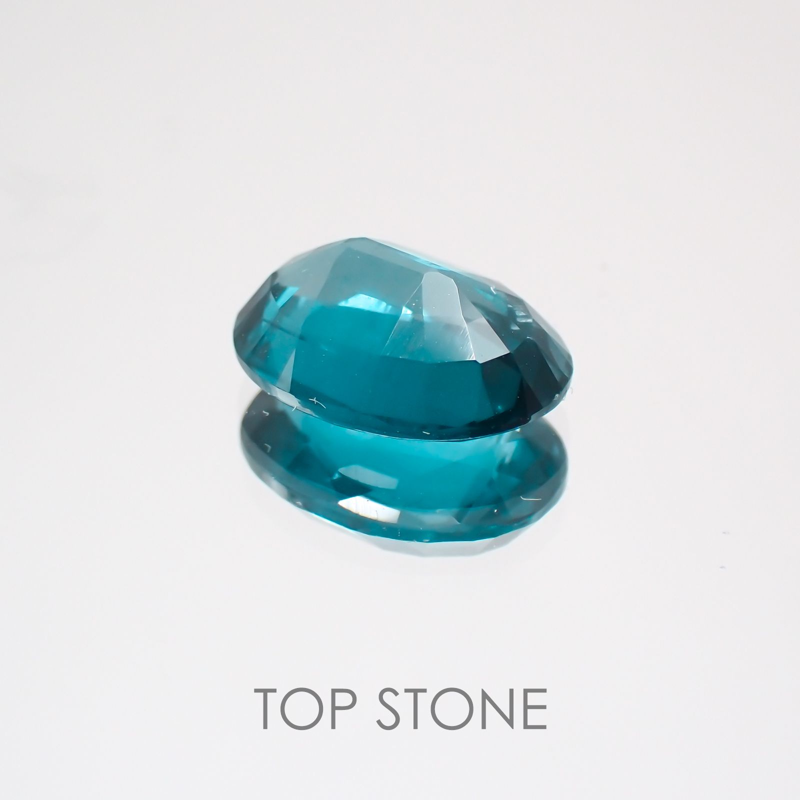 オーシャンブルーカイヤナイト ネパール産 ルース 2.04ct[210310274]9×6.9mm前後
