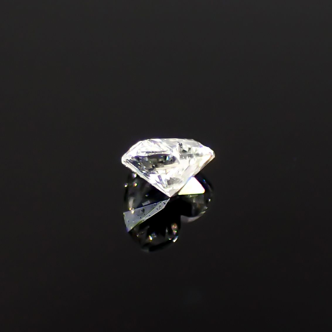 ダイヤモンド 0.050ct / 2.2x2.6mm前後 [260431981]