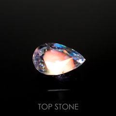 レインボームーンストーン(宝石名ラブラドライト)マダガスカル産 0.68ct 識別済[211113751]7.4x4.5mm前後