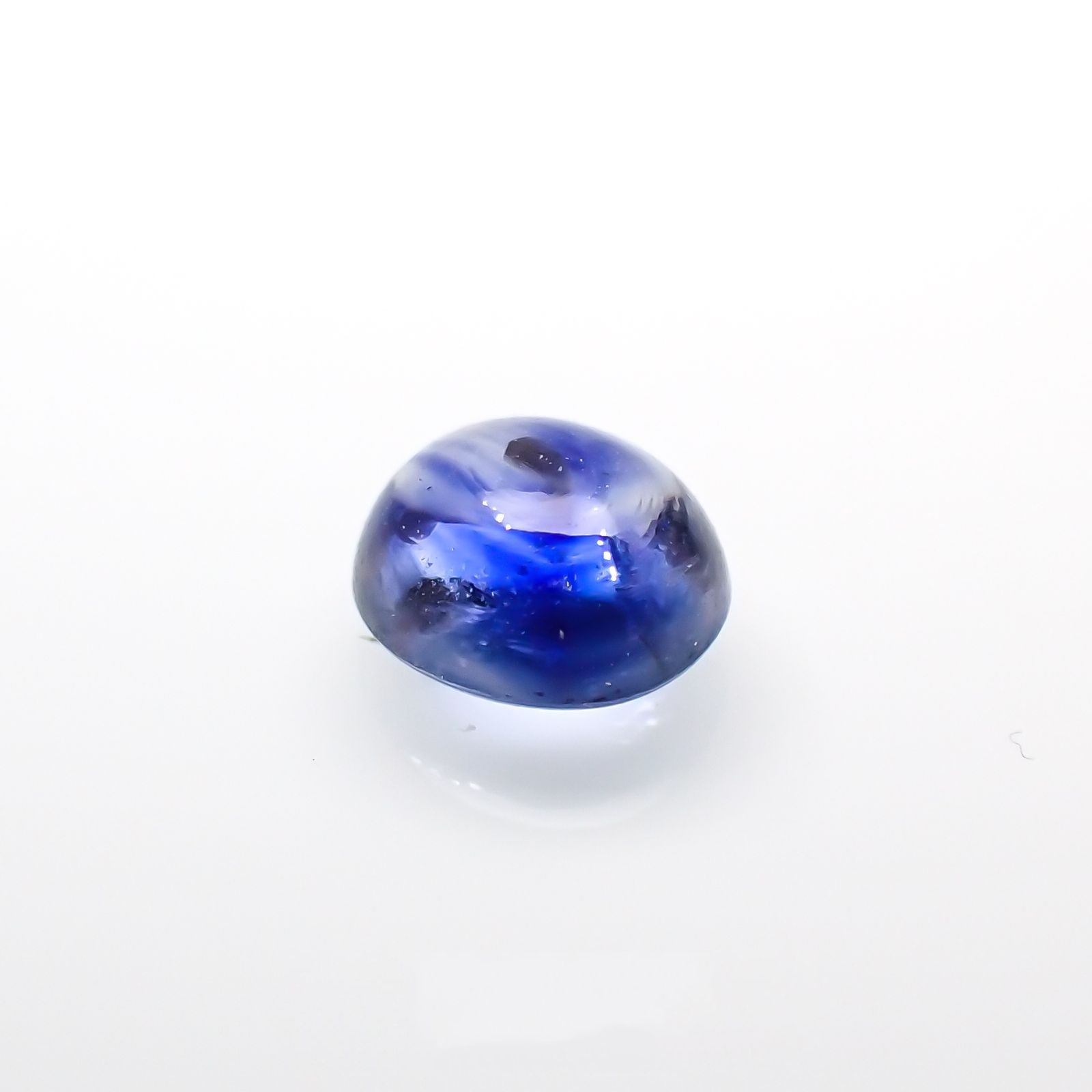 サファイア(宝石名ブルー・サファイア)スリランカ/マダガスカル産 0.57ct 識別済[220918156]4.7x4.2mm前後