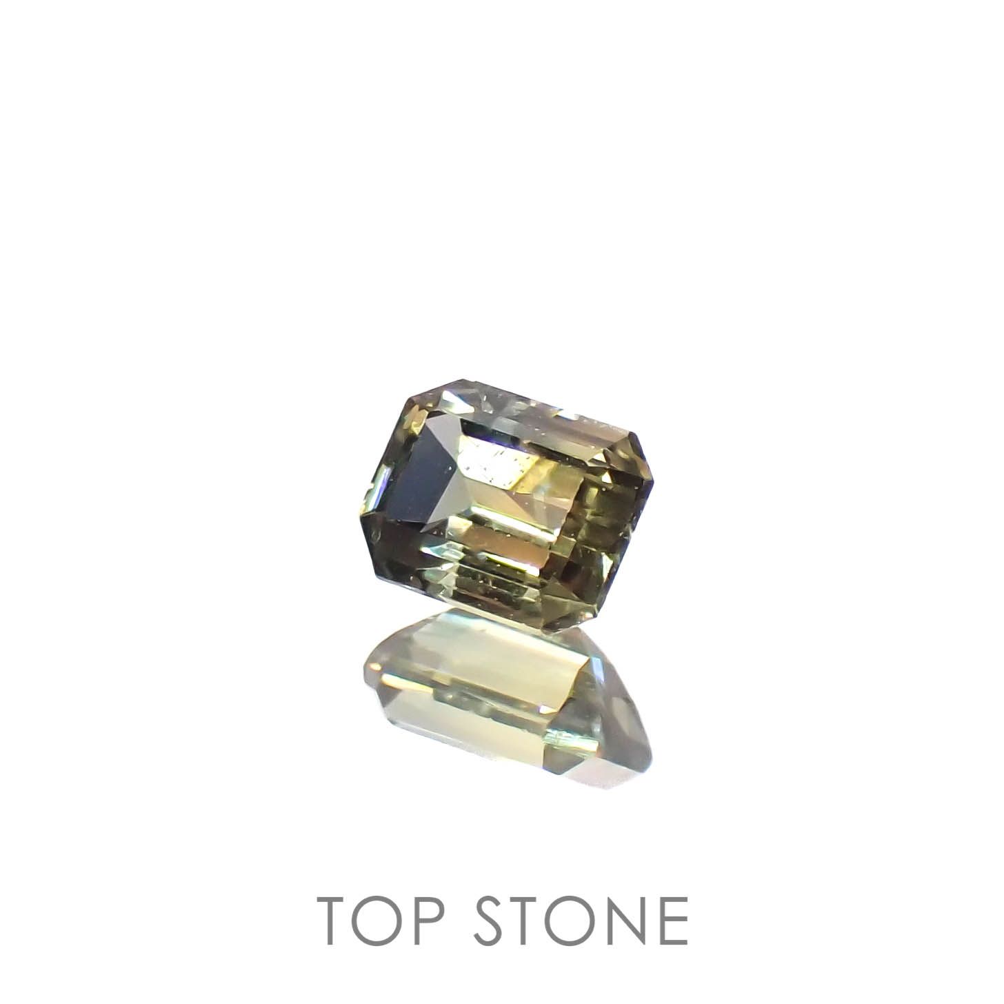 バイカラーサファイア マダガスカル/タンザニア産 0.21ct[230321017]3.4x2.7mm前後