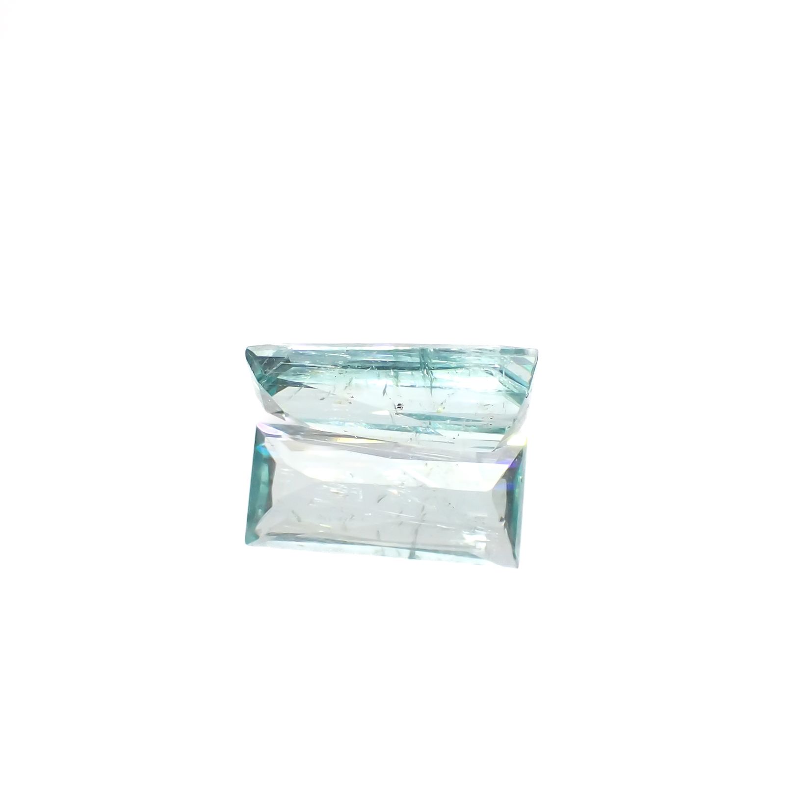 パライバトルマリン(宝石名トルマリン/別名パライバ・トルマリン)モザンビーク産 1.25ct 識別済[231224361]9.6x4.7mm前後