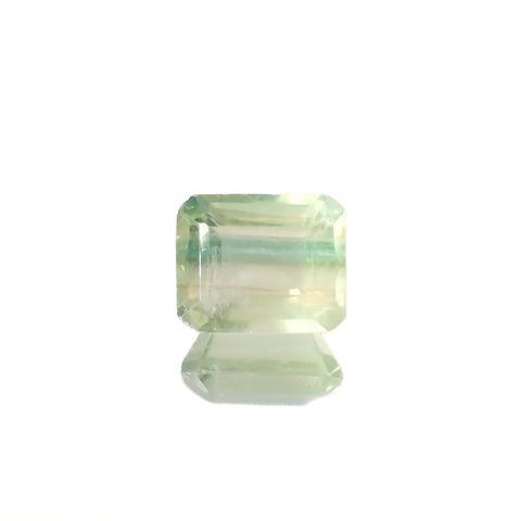 バイカラーフローライト フルオレッセンス ブラジル産 4.11ct[230722973]9.8x8mm前後